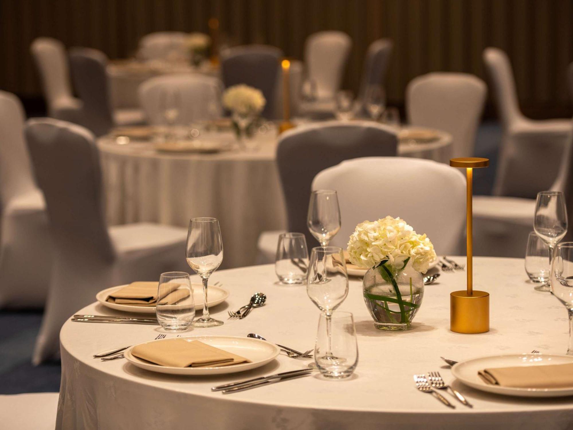 Novotel Riyadh Sahafa Eksteriør bilde