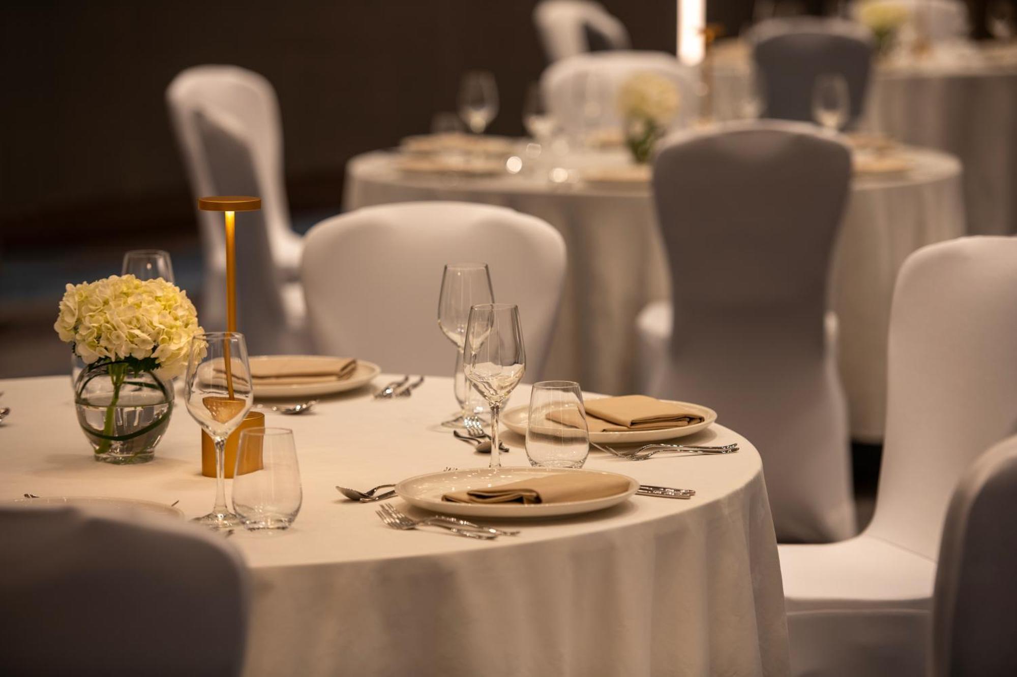 Novotel Riyadh Sahafa Eksteriør bilde